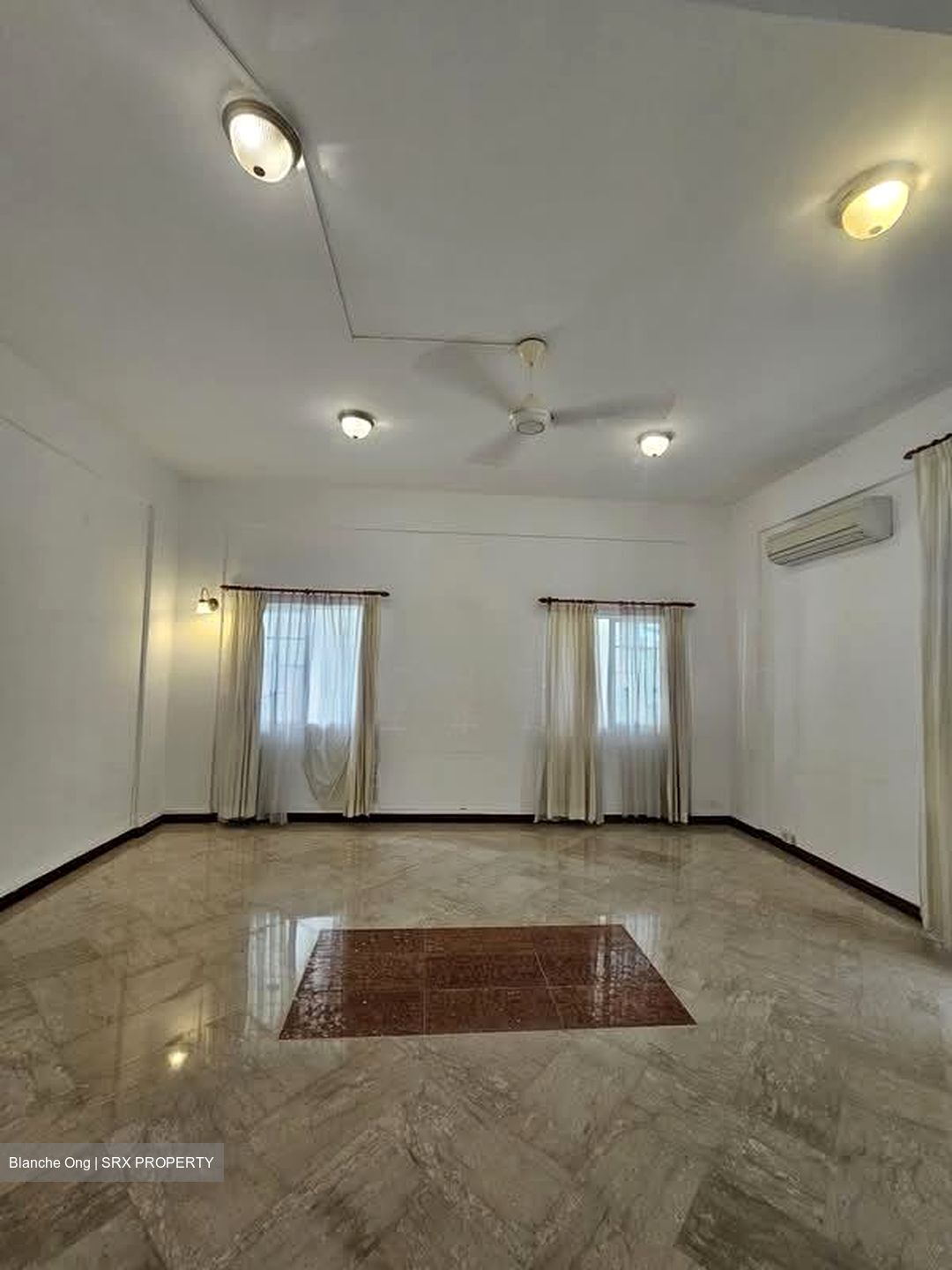 Amber Road (D15), Terrace #560779041
